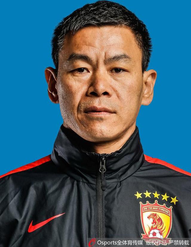 顾言忠一下子着急起来。